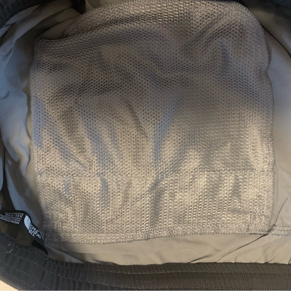The North Face Men's Athletic Shorts - Black - Picture 8 of 8